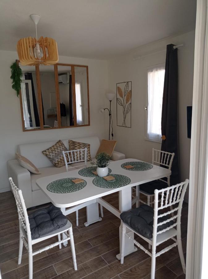 Appartement Jade Dans Residence Proche Tennis/ Centre Naturiste Agde Εξωτερικό φωτογραφία